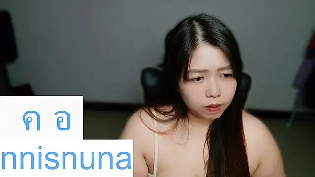 Show modela nunanunanuna na web-kameri