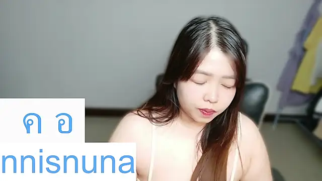 nunanunanuna Pertunjukan Webcam