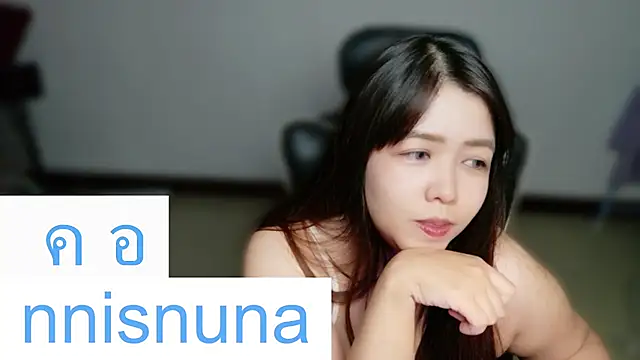 Pertunjukan Kamera Web nunanunanuna