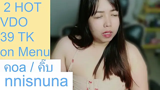 nunanunanuna Show in webcam
