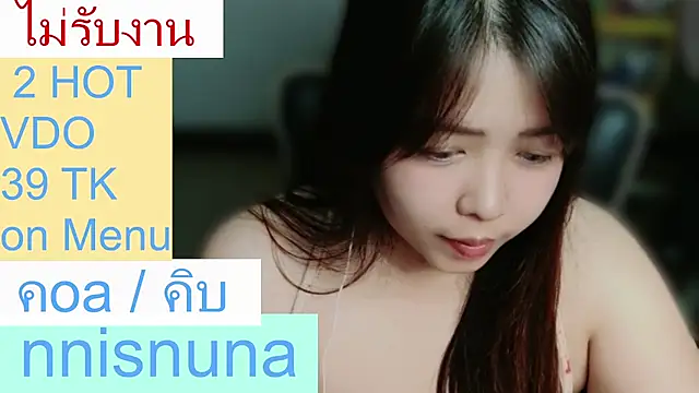 nunanunanuna Show in webcam