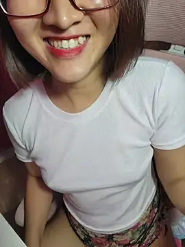 LucyKiss 网络视讯表演