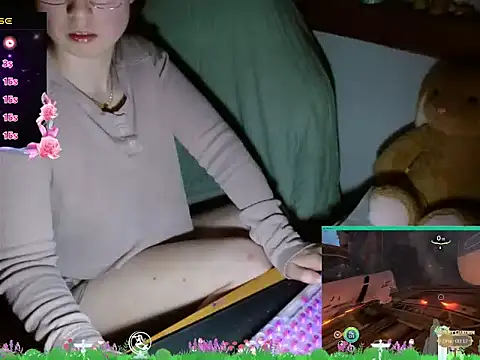 MoreenGwen Pertunjukan Webcam