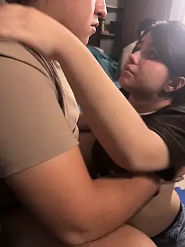 Show webcam de EmilyAndAndrew