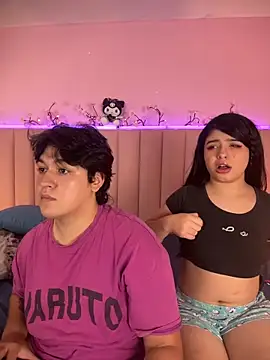 EmilyAndAndrew Adlı Modelin Web Kamerası Şovu