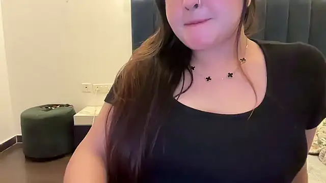 Harleenkaur_ Chat XXX in diretta