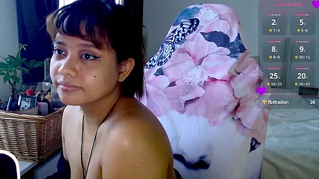 MyAsianWaifu's Live XXX Chat