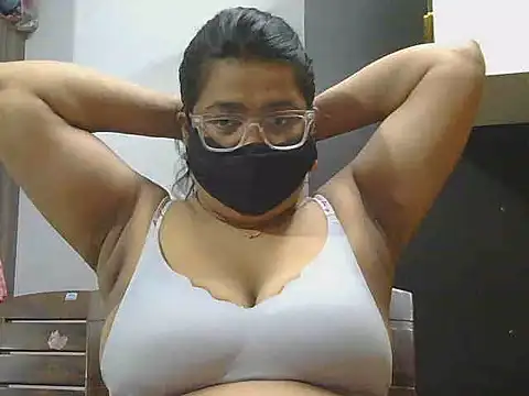 Fuckpussylickass' Live XXX Chat