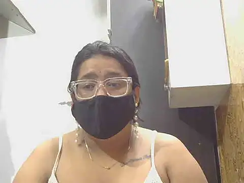 Fuckpussylickass' Live XXX Chat