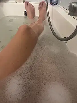 XXX chat uživo modela Kamillaone