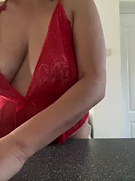 Kamillaone's Live XXX Chat