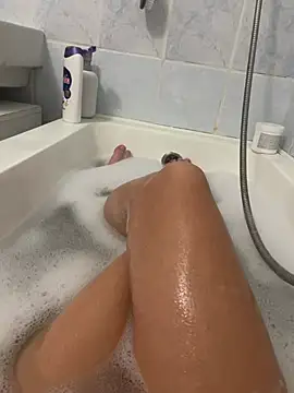 Kamillaone's Live XXX Chat