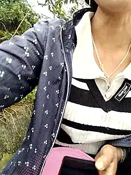 Show modela sen1199 na web-kameri