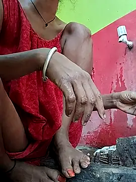 Pokazy przed kamerką – Sweet-runi