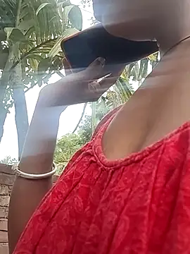 Show modela Sweet-runi na web-kameri