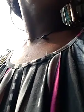Sweet-runi ওয়েবক্যাম শো