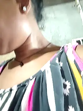Sweet-runi ওয়েবক্যাম শো