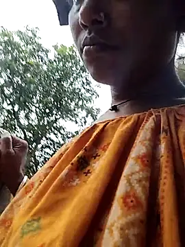Sweet-runi ওয়েবক্যাম শো