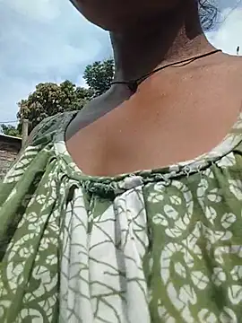 Sweet-runi ওয়েবক্যাম শো