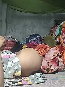 Sweet-runi ওয়েবক্যাম শো