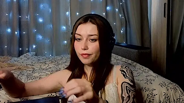 Chat +18 de danieliis ao vivo