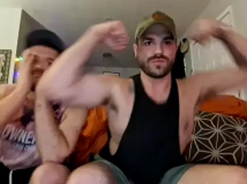 Studly410: διαδικτυακό σόου στην κάμερα