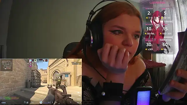 purple-hornet Webcam-Show