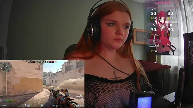 Pokazy przed kamerką – purple-hornet