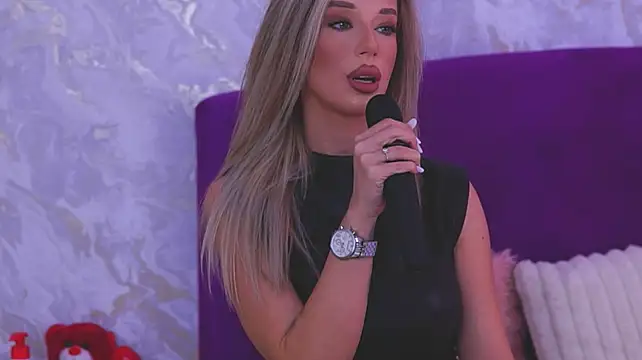 XXX chat uživo modela EllinaNuria