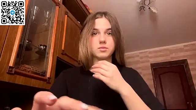 LovelySilk_63: δωμάτιο απευθείας συνομιλίας