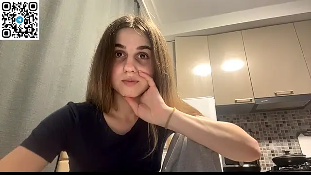 LovelySilk_63 – Kamerová šou