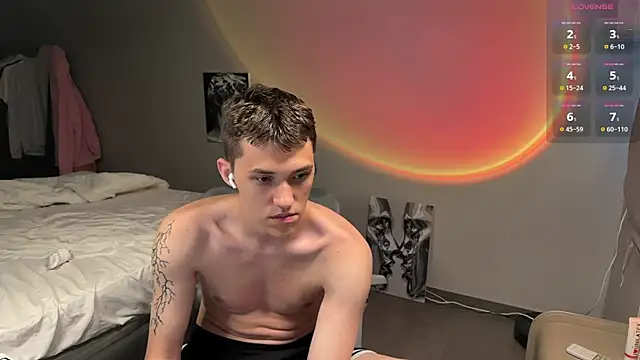 cronck52: вебкам-шоу