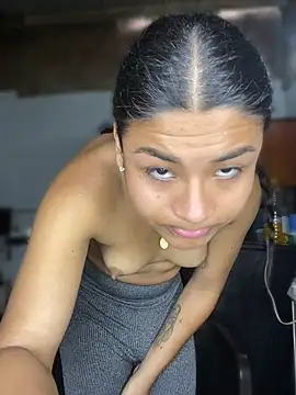 Show de Romie_rous na webcam