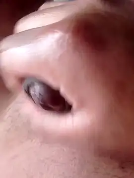 Henry20099 Show in webcam