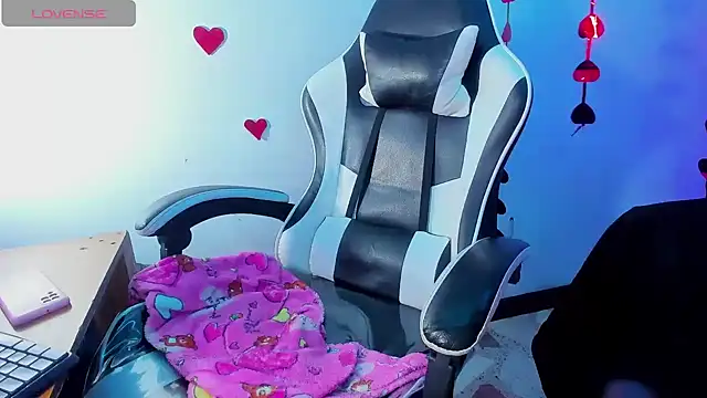 Онлайн чат peachy_hot