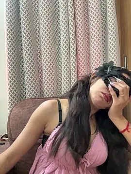 Loviiie's Live XXX Chat