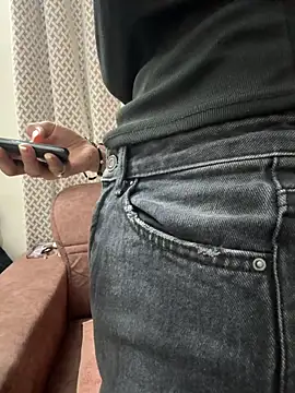 Loviiie Live XXX Chat