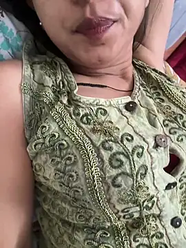 Loviiie's Live XXX Chat