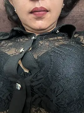 XXX chat uživo modela Loviiie