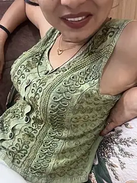 Loviiie's Live XXX Chat