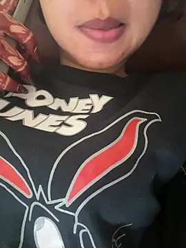 Loviiie live XXX chat