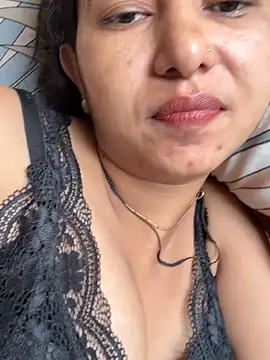 Loviiie's Live XXX Chat