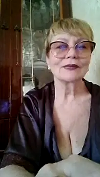 SophieBurns Adlı Modelin Canlı XXX Sohbeti
