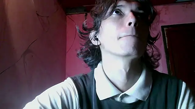 cherryuwu Show in webcam