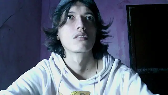 cherryuwu Webcam-Show