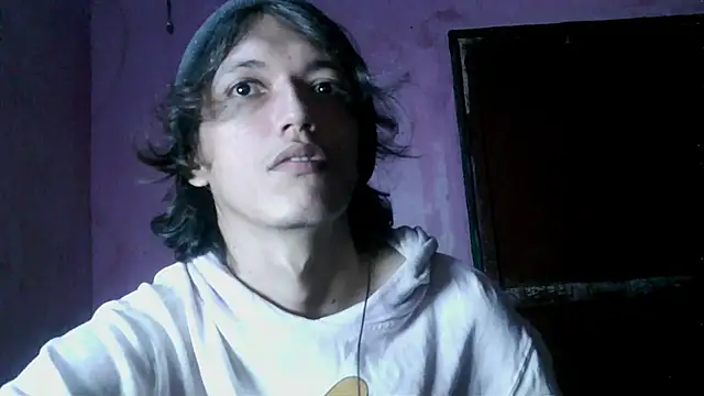 cherryuwu Webcam-Show