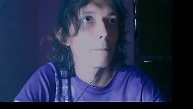 cherryuwu's Live XXX Chat