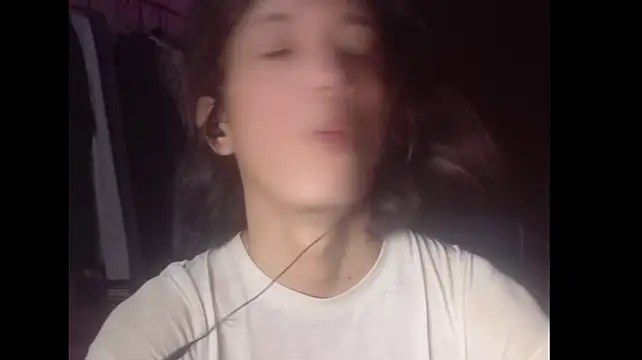 cherryuwu 在線直播表演