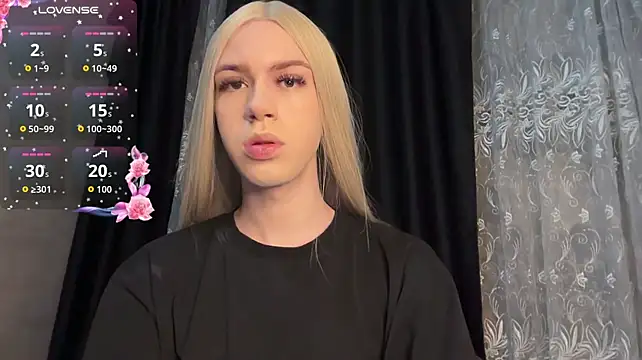 kirasoon: вебкам-шоу