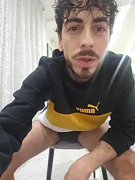 iamciyro's Webcam Show